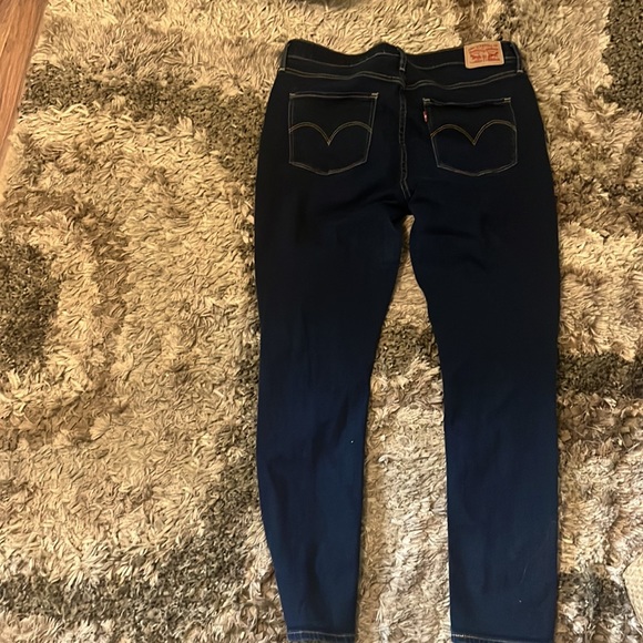 Levi’s 721s - Picture 2 of 2